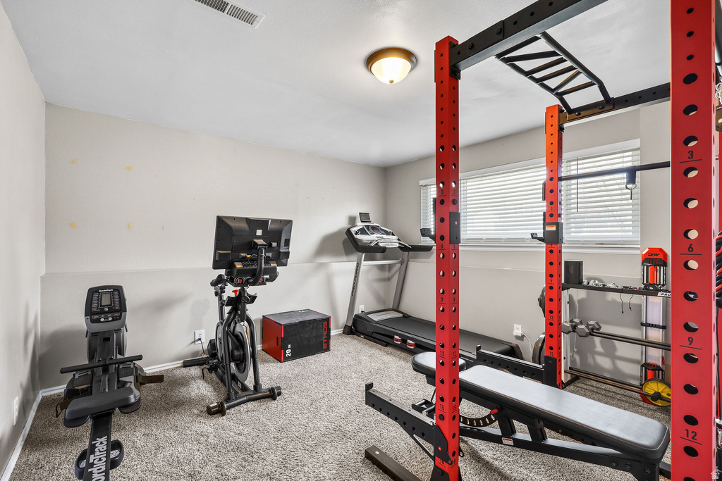 4297 S WESTLAKE DR Roy, UT 84067