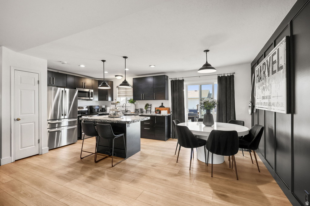 4297 S WESTLAKE DR Roy, UT 84067