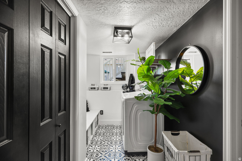 4297 S WESTLAKE DR Roy, UT 84067