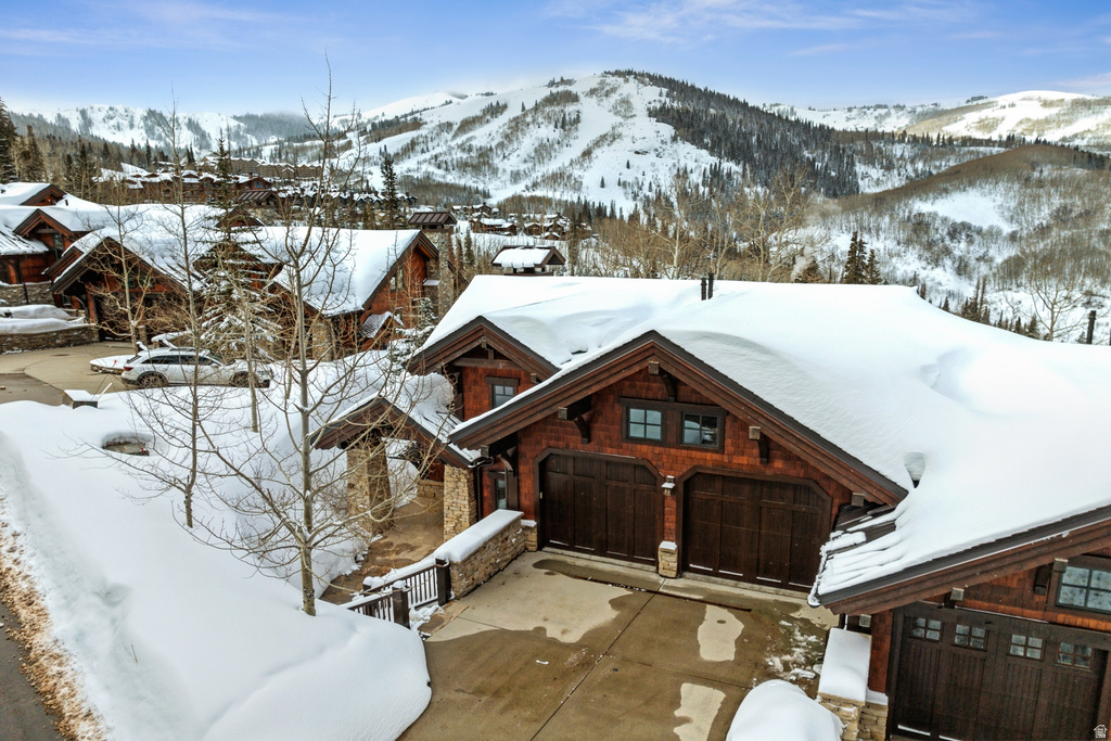 8895 EMPIRE CLUB DR Park City, UT 84060
