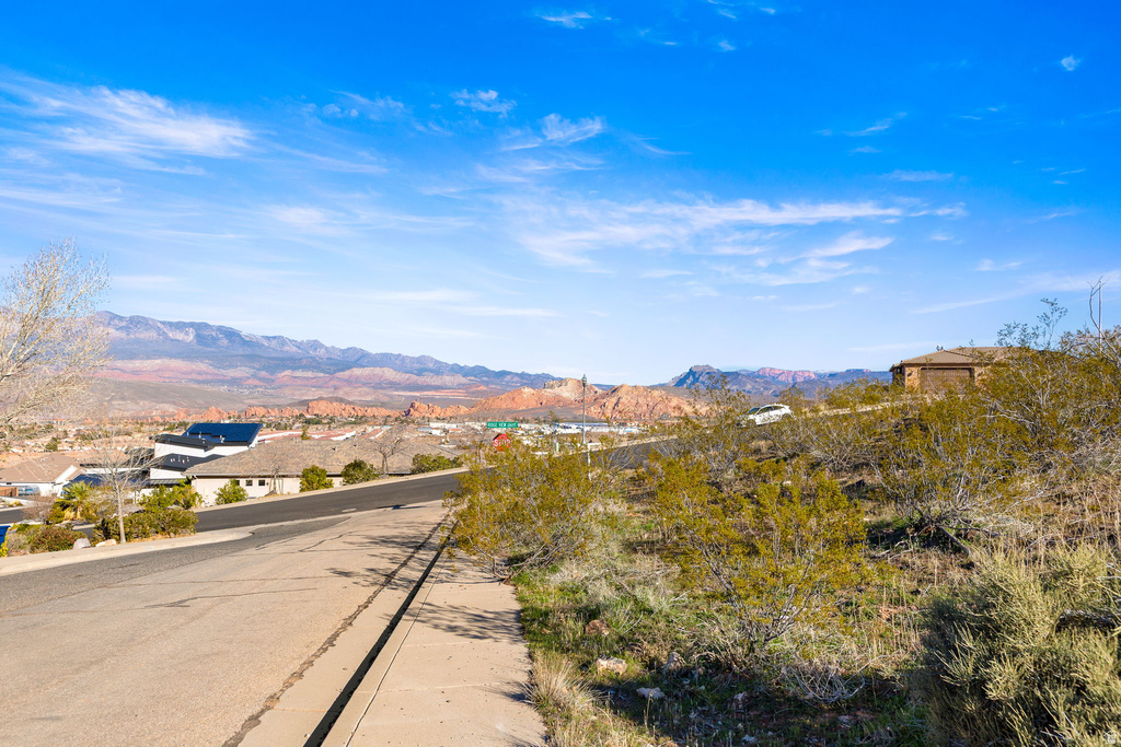 44  RIDGE VIEW DR Hurricane, UT 84737