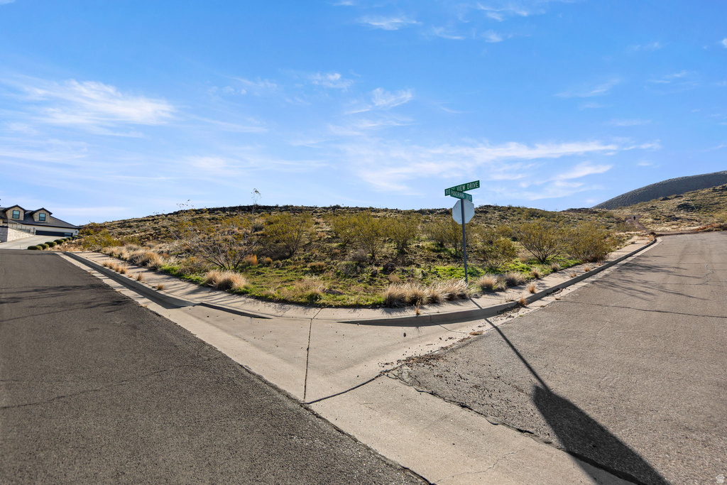 44  RIDGE VIEW DR Hurricane, UT 84737