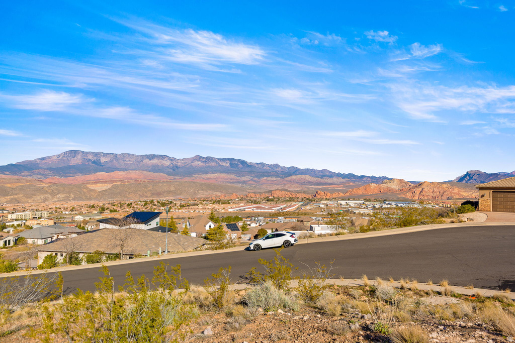 44  RIDGE VIEW DR Hurricane, UT 84737