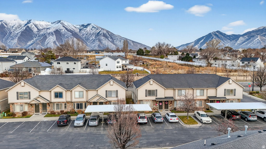 686 N BLACK HORSE LOOP Spanish Fork, UT 84660