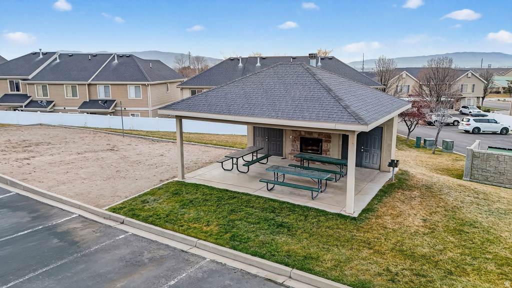 686 N BLACK HORSE LOOP Spanish Fork, UT 84660