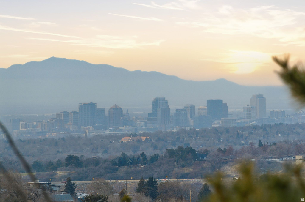 3206 S KAIBAB WAY Millcreek, UT 84109