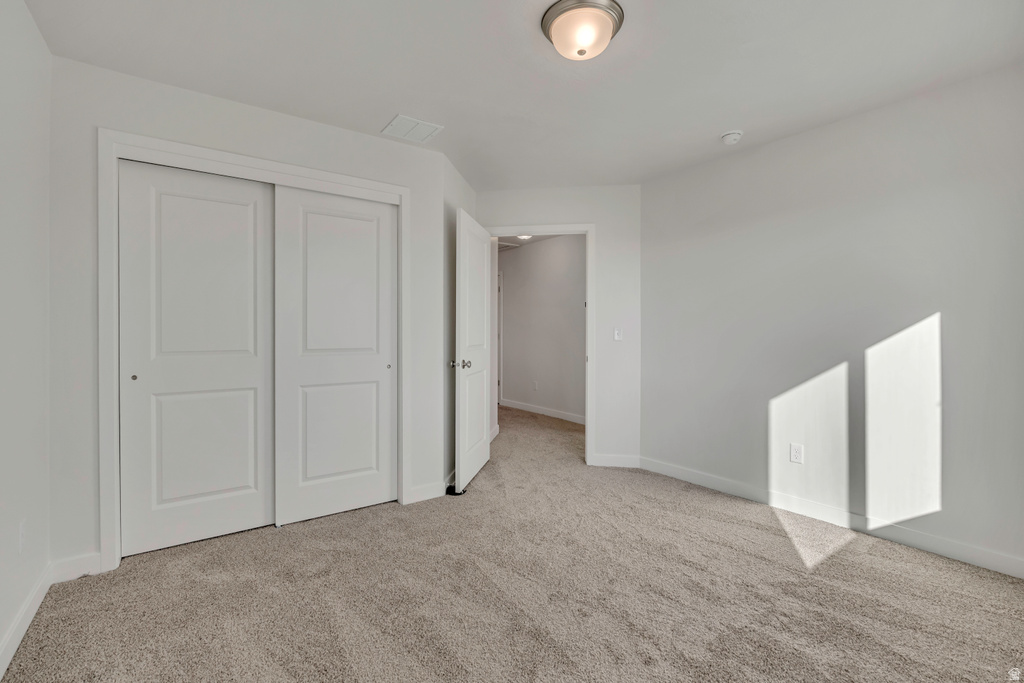 6880 S SURVEY PEAK LANE #303 West Jordan, UT 84081