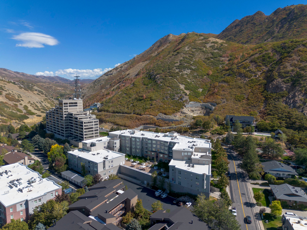 3075 E KENNEDY DR #019 Salt Lake City, UT 84108