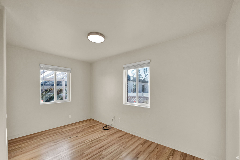 1664 HILLCREST AVE Salt Lake City, UT 84106