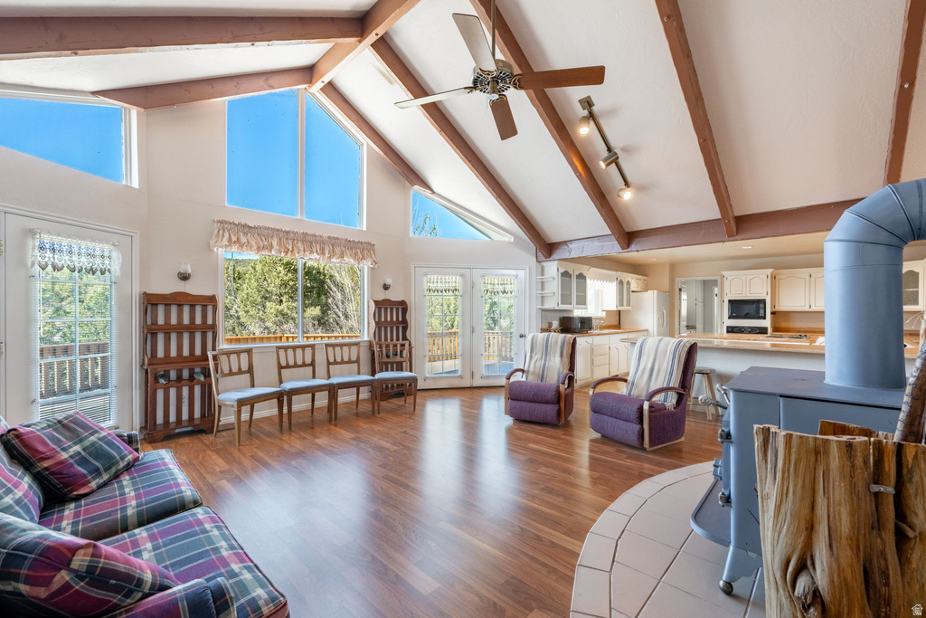 6 S NORTH FORK RD Orderville, UT 84758