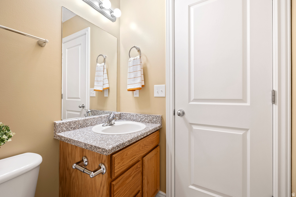 72 E 7320 S Midvale, UT 84047