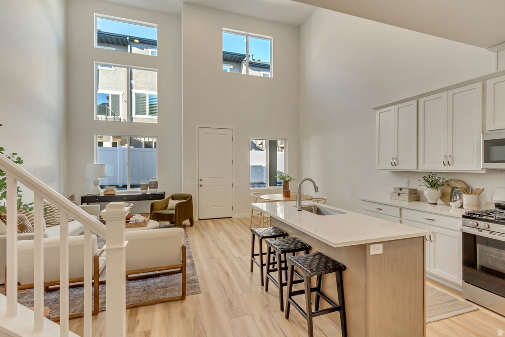 6818 S CLEVER PEAK LN #267 West Jordan, UT 84081