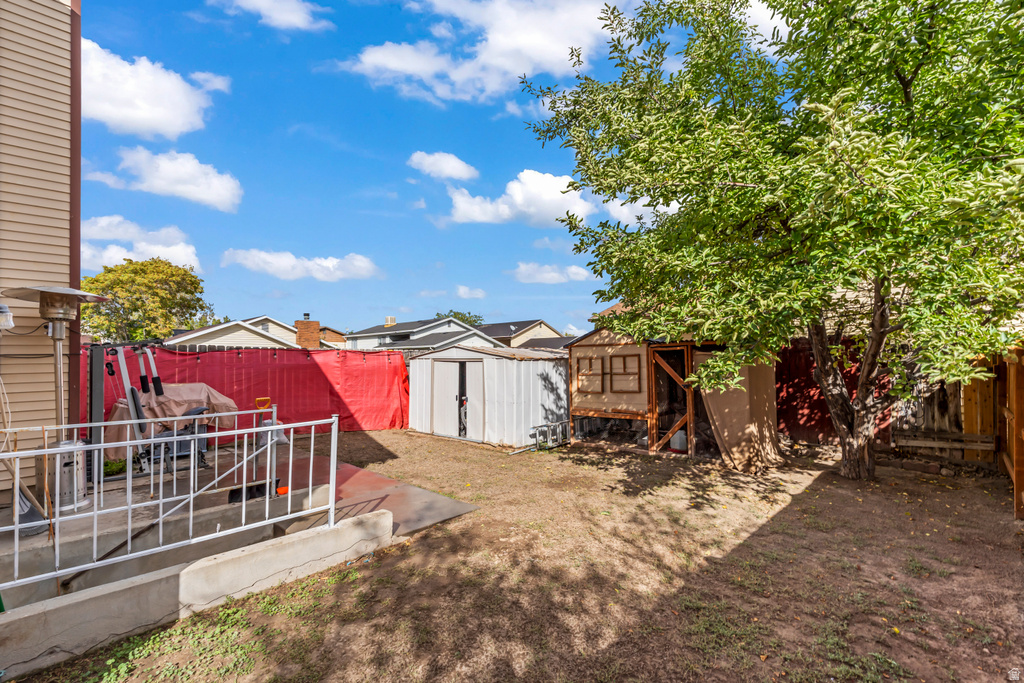 4733 W ROUNDTABLE RD West Valley City, UT 84120