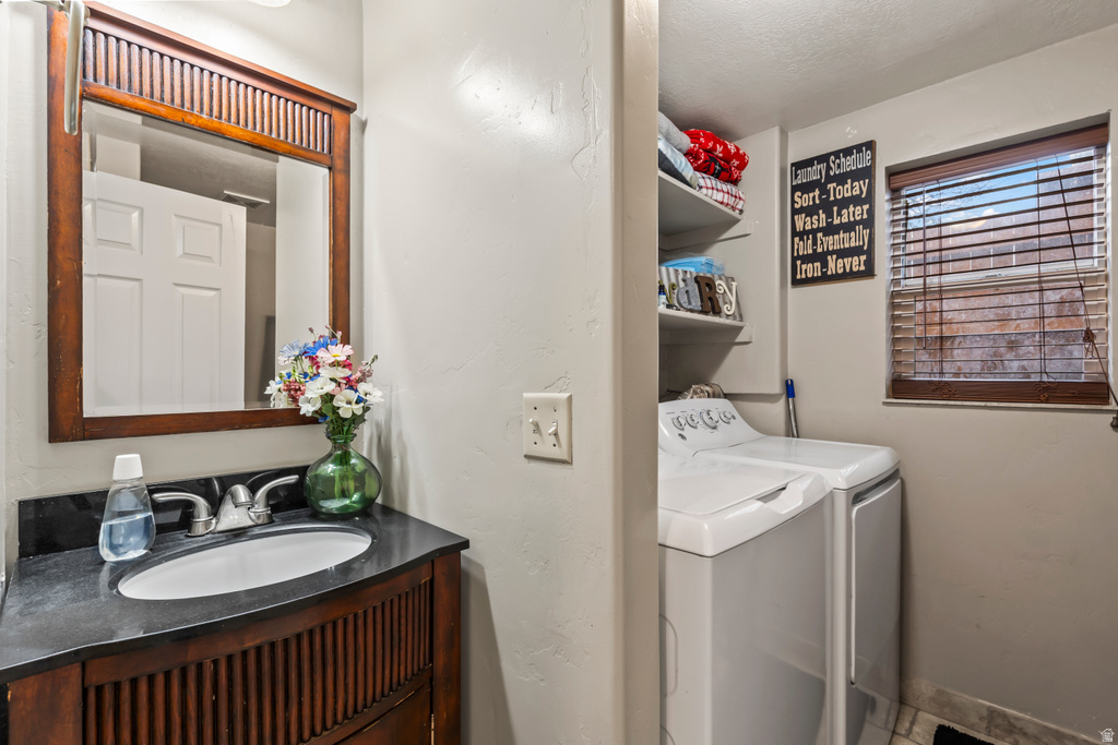 4733 W ROUNDTABLE RD West Valley City, UT 84120