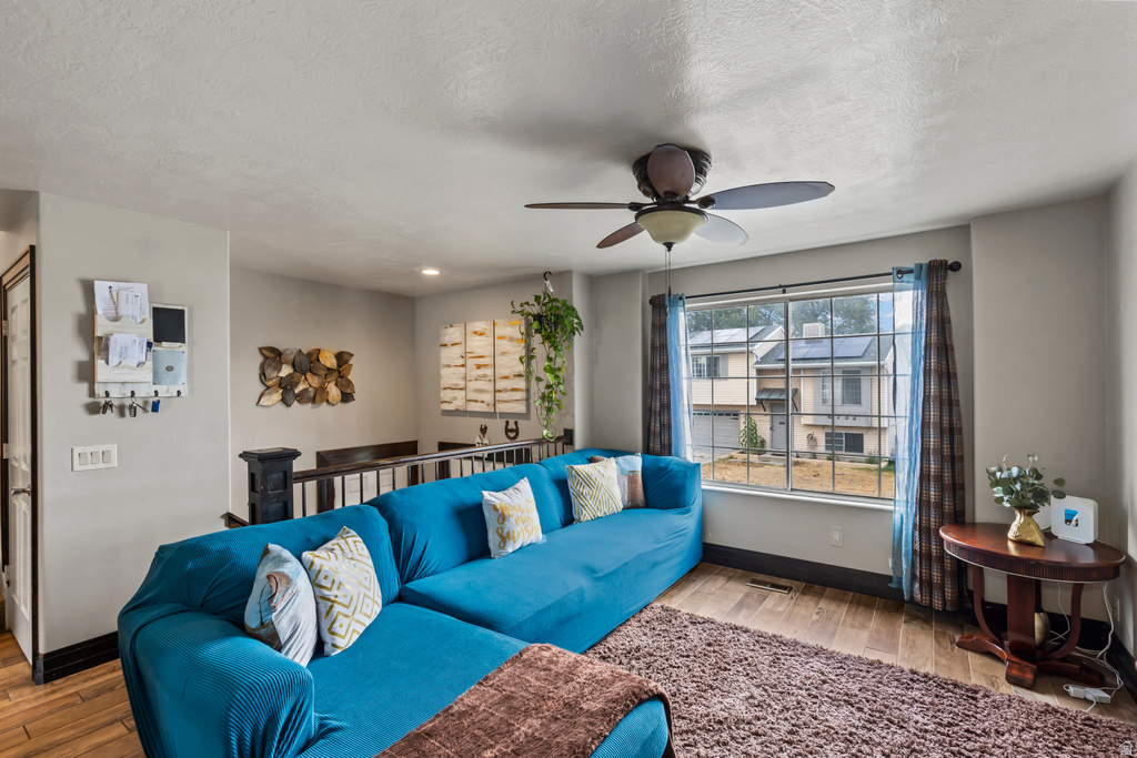 4733 W ROUNDTABLE RD West Valley City, UT 84120