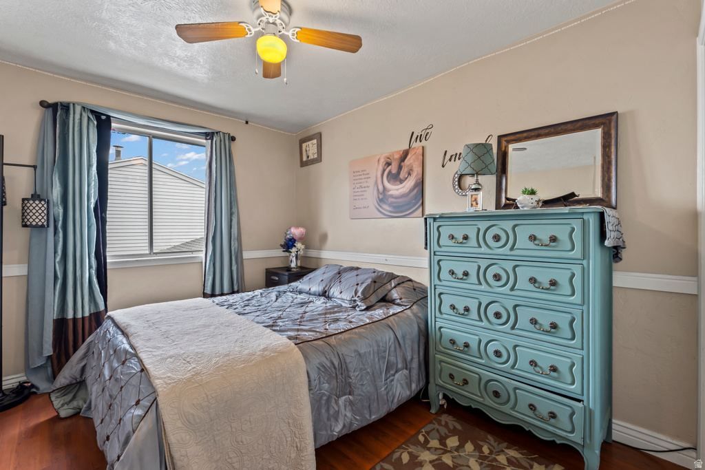 4733 W ROUNDTABLE RD West Valley City, UT 84120