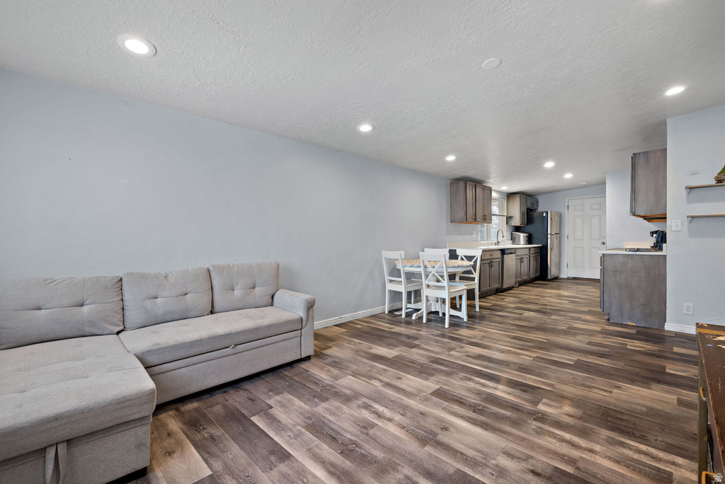 561 E 1100 N Ogden, UT 84404