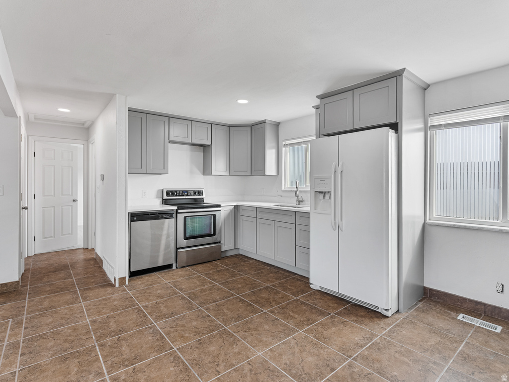 3621 S PATRIOT DR Magna, UT 84044