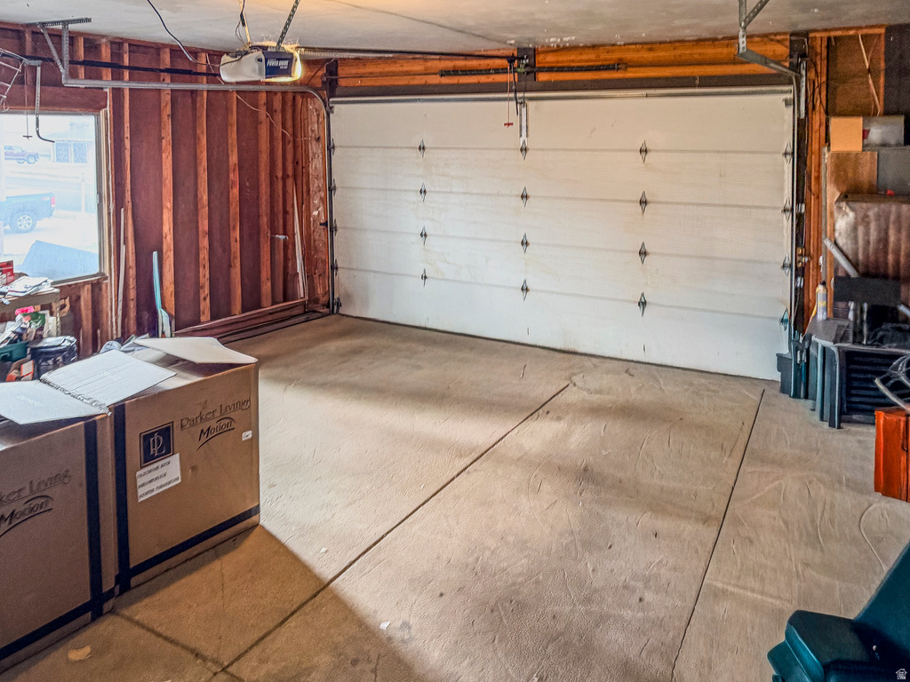 5142 S 300 E Washington Terrace, UT 84405