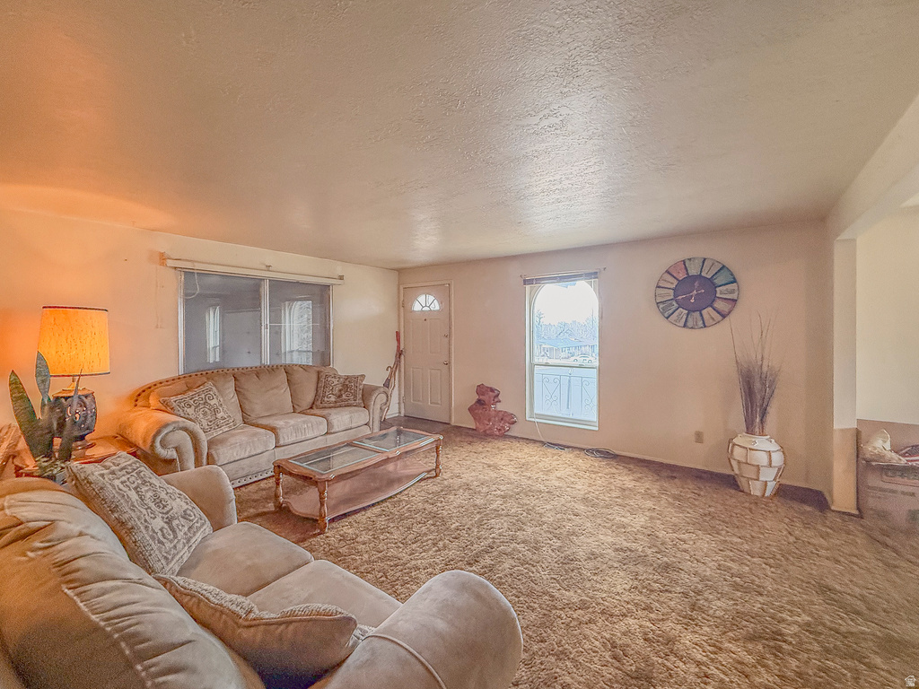 5142 S 300 E Washington Terrace, UT 84405