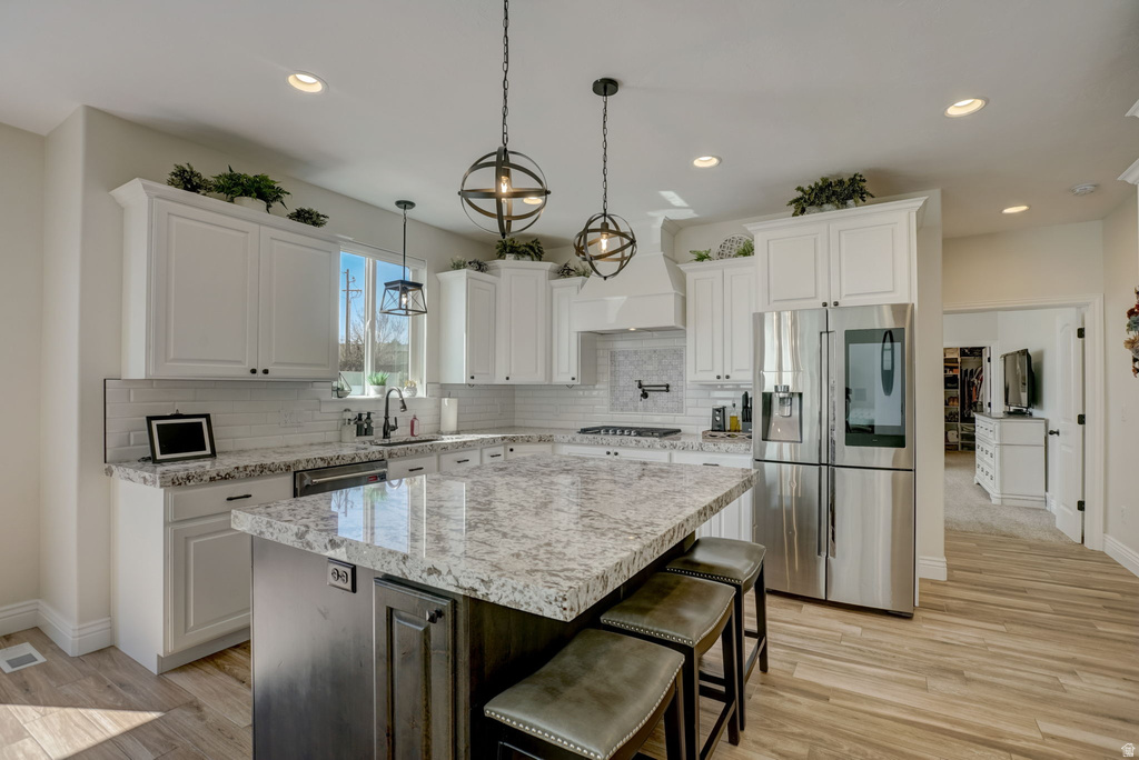 10676 S URBAN RIDGE CV South Jordan, UT 84095