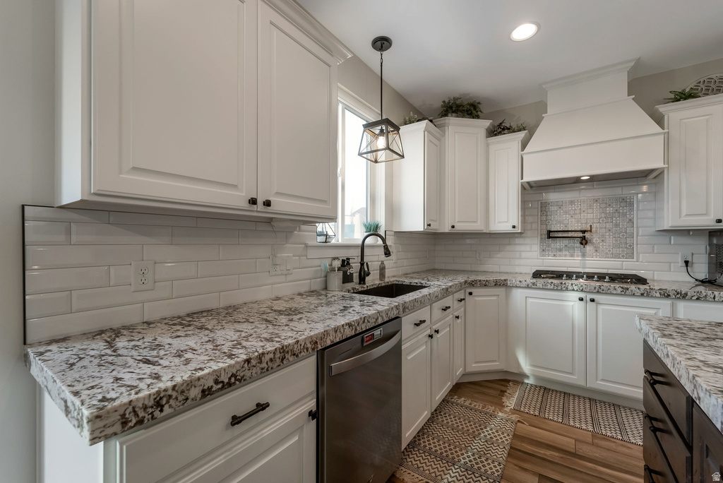 10676 S URBAN RIDGE CV South Jordan, UT 84095