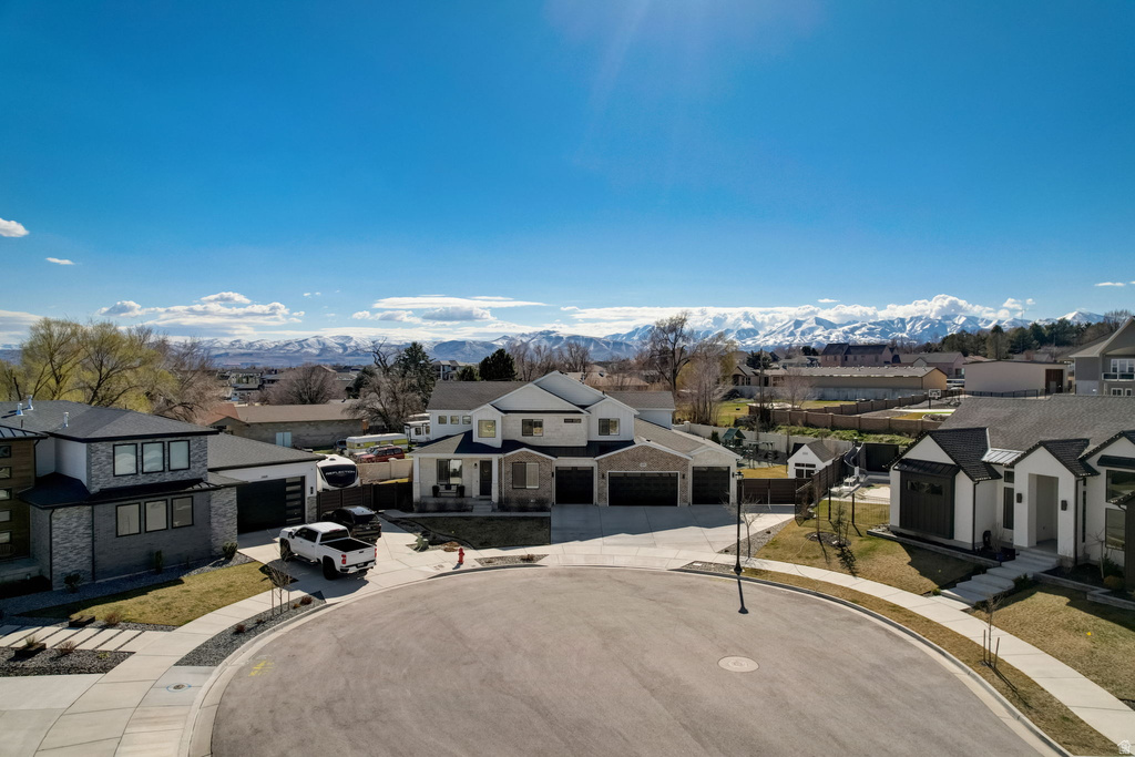 10676 S URBAN RIDGE CV South Jordan, UT 84095