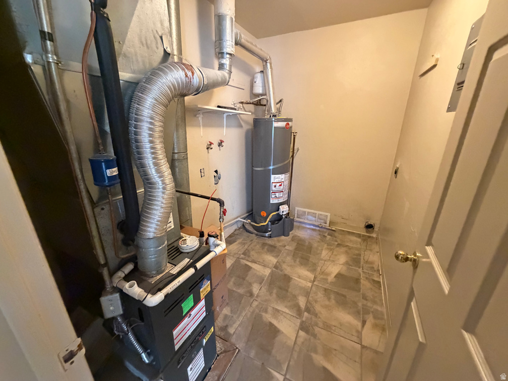 6289 S 2200 W Taylorsville, UT 84129