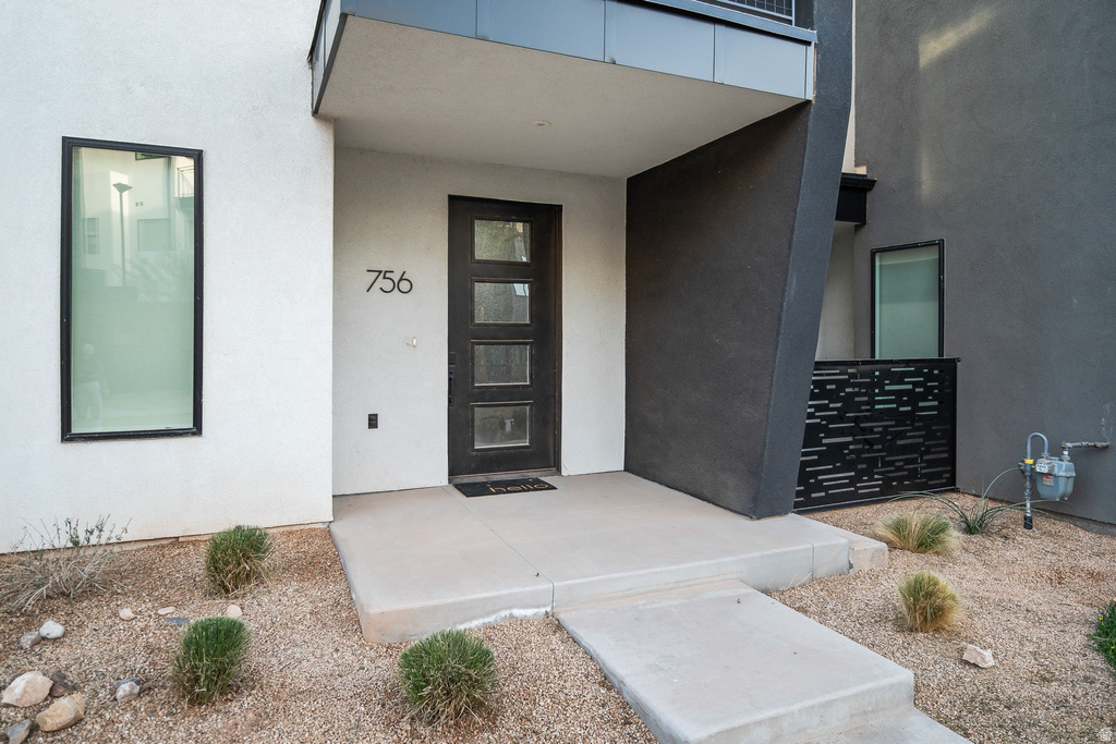 756 W SAPPHIRE LN St George, UT 84790