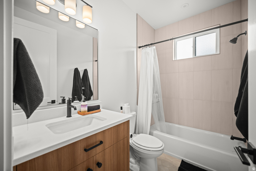 756 W SAPPHIRE LN St George, UT 84790