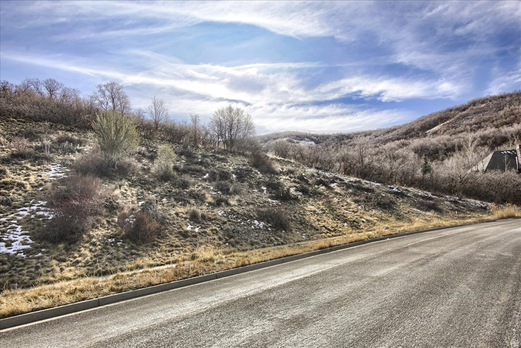 4031  MOUNTAIN OAKS DR Bountiful, UT 84010