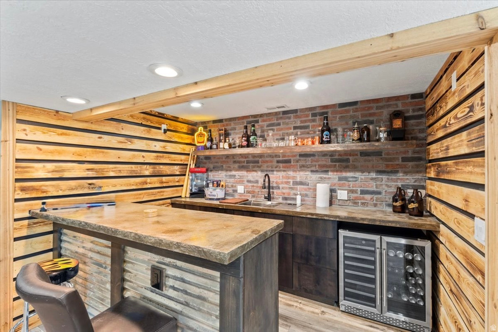 2581 W 2825 N Farr West, UT 84404