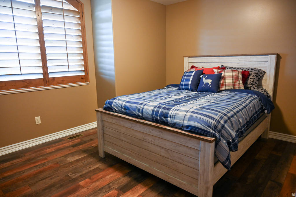 2581 W 2825 N Farr West, UT 84404