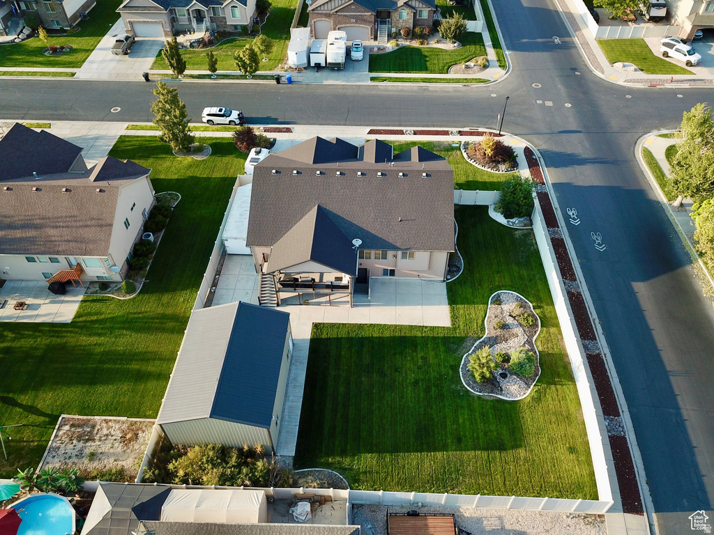 2581 W 2825 N Farr West, UT 84404