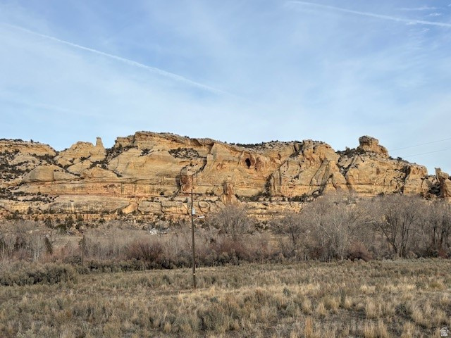 5846 N N DRY FORK CANYON RD RD Vernal, UT 84078