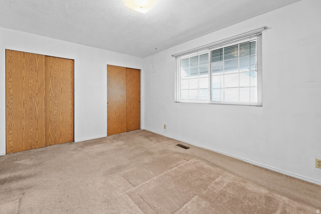 9156 S RIVER RIDGE DR West Jordan, UT 84088