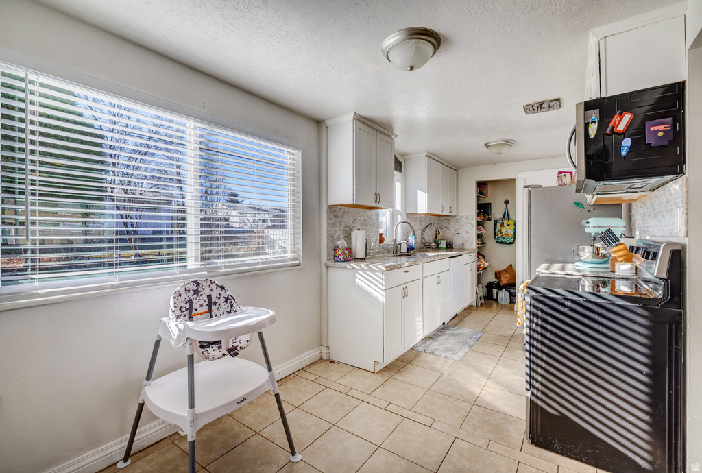 998 E 40 N Springville, UT 84663