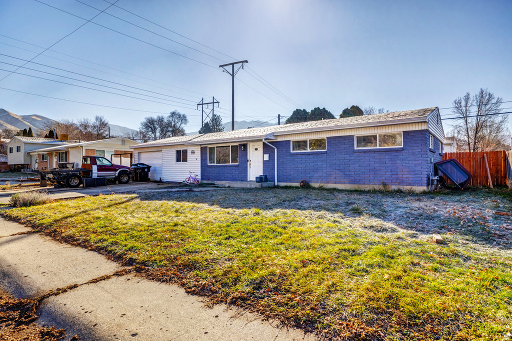 998 E 40 N Springville, UT 84663