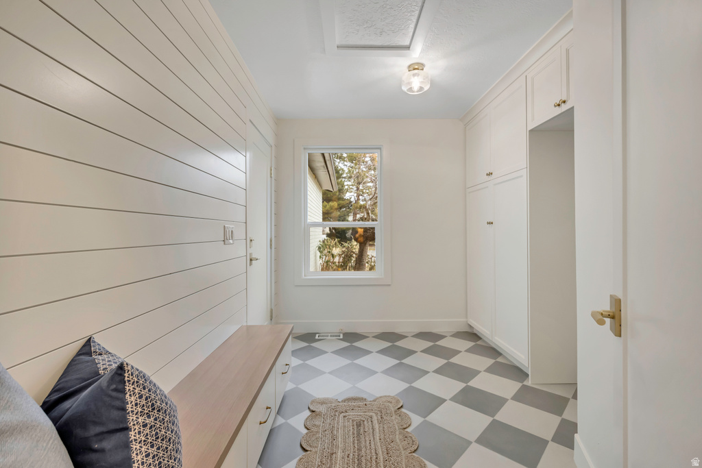 10158 S BUTTERCUP DR Sandy, UT 84092