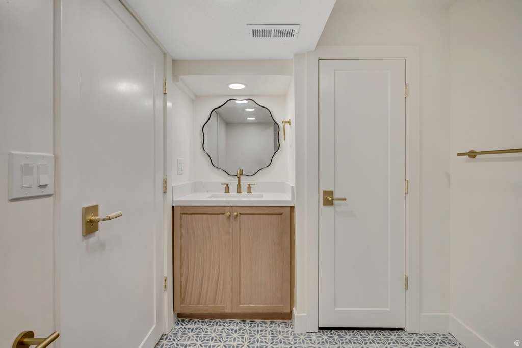 10158 S BUTTERCUP DR Sandy, UT 84092