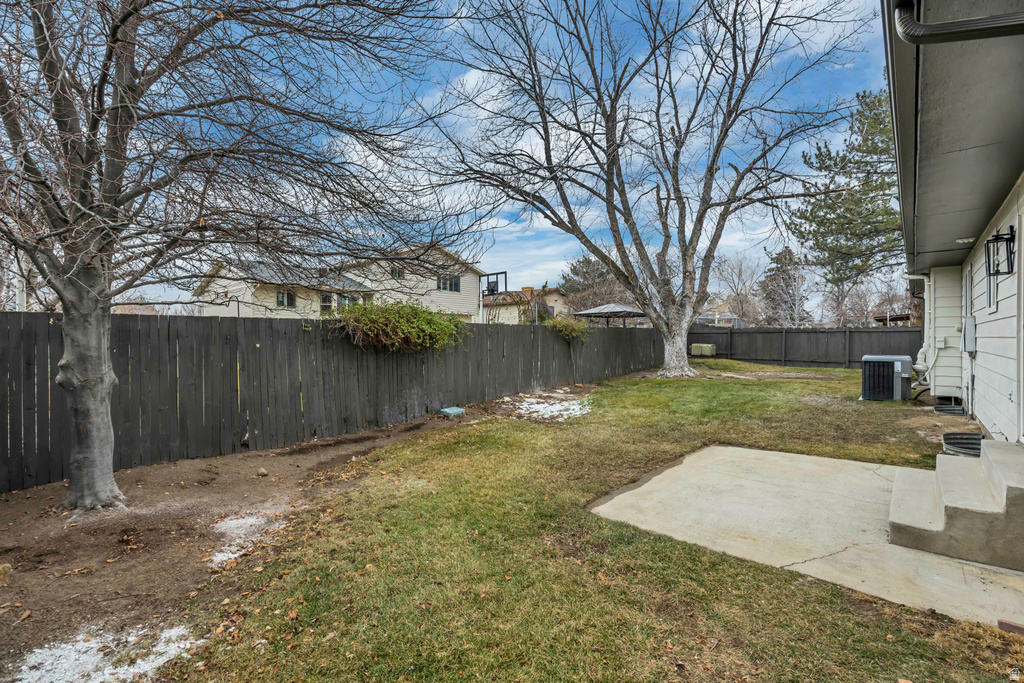 10158 S BUTTERCUP DR Sandy, UT 84092