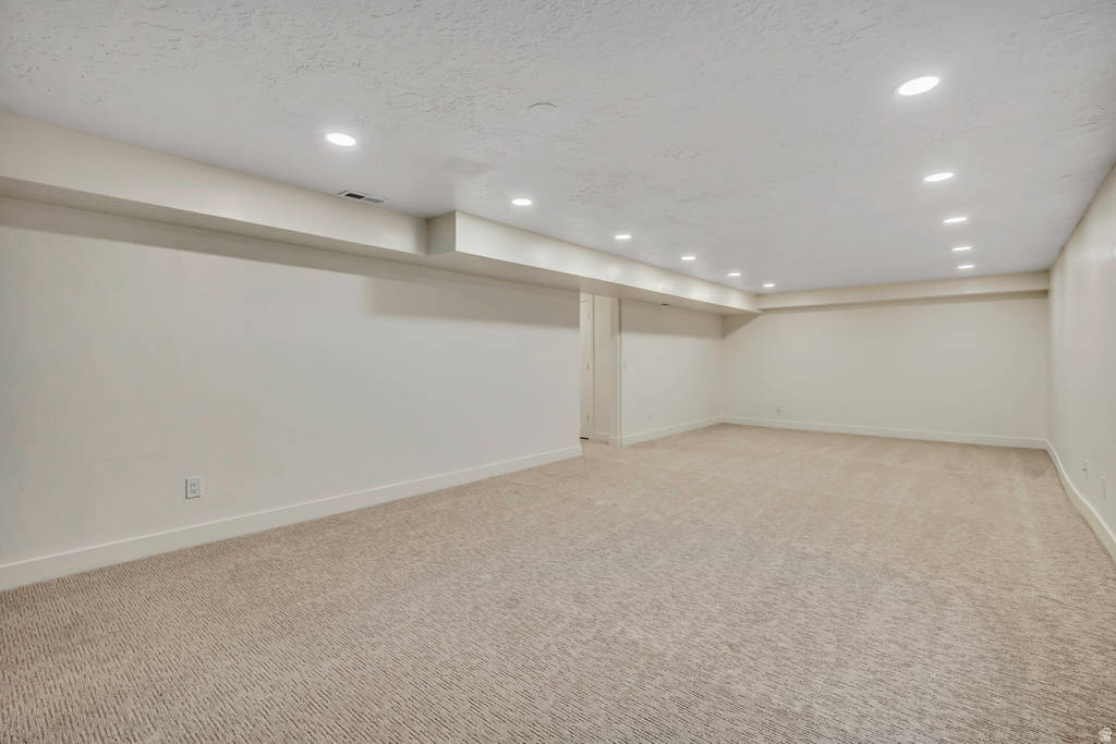 10158 S BUTTERCUP DR Sandy, UT 84092