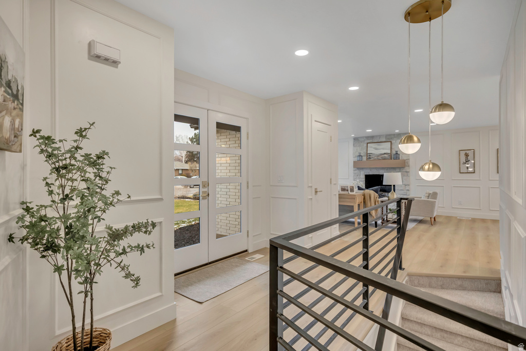 10158 S BUTTERCUP DR Sandy, UT 84092