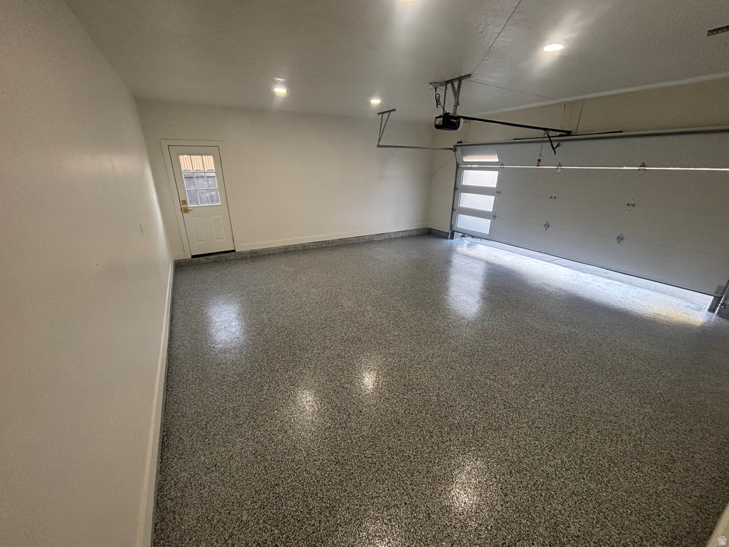 10158 S BUTTERCUP DR Sandy, UT 84092