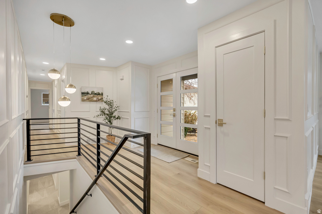 10158 S BUTTERCUP DR Sandy, UT 84092