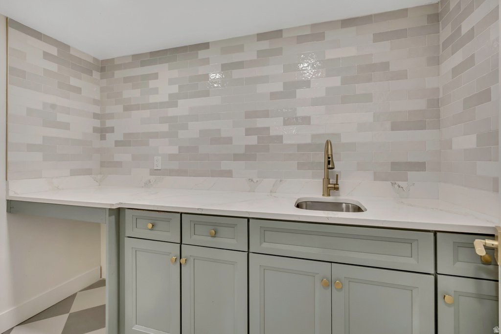 10158 S BUTTERCUP DR Sandy, UT 84092