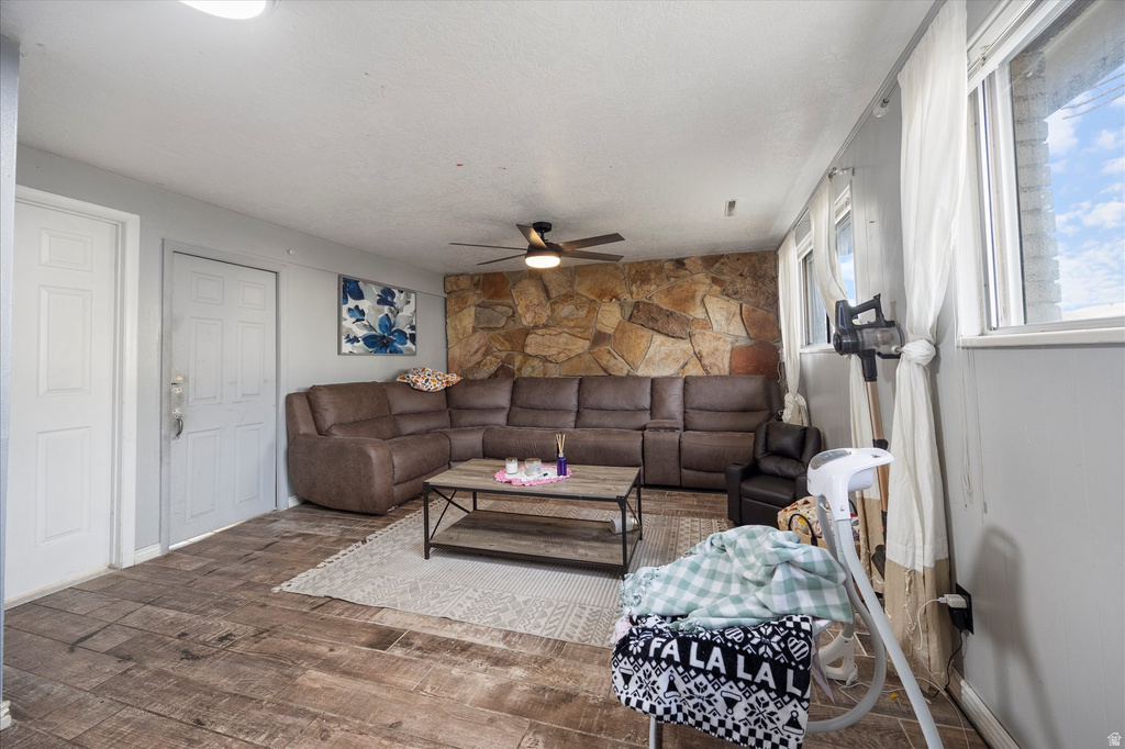 372 E 1165 N Orem, UT 84057