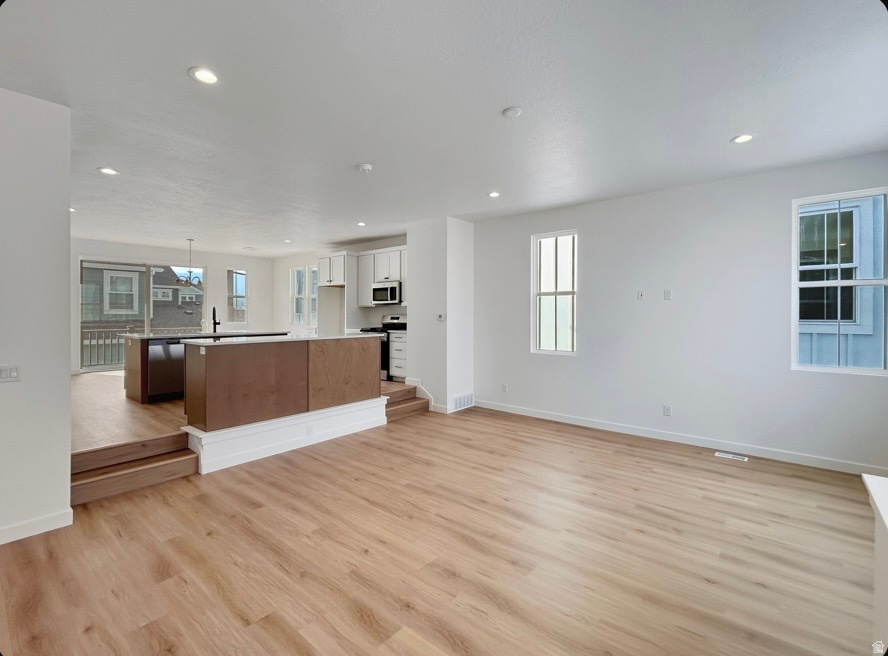 7051 W SOUTH JORDAN PARKWAY PKWY #386 South Jordan, UT 84009