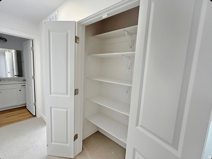 7051 W SOUTH JORDAN PARKWAY PKWY #386 South Jordan, UT 84009