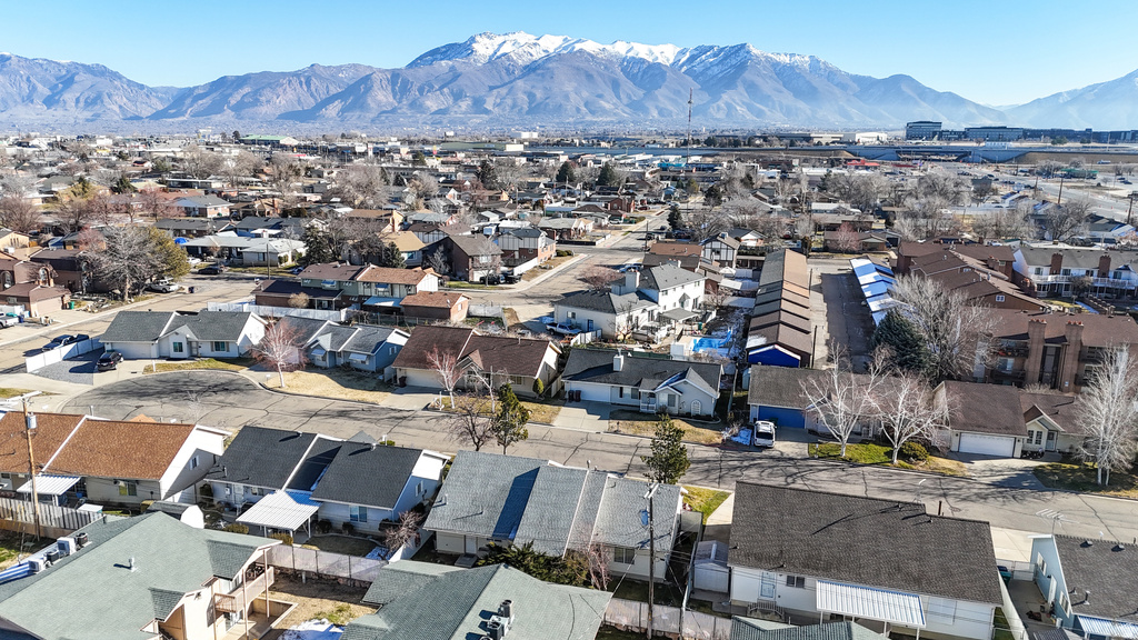 5547 S 2150 W Roy, UT 84067